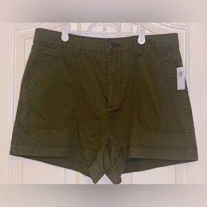 Old Navy Shorts NWT